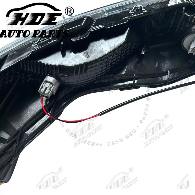 MITSUBISHI L200 2022  HEAD LAMP